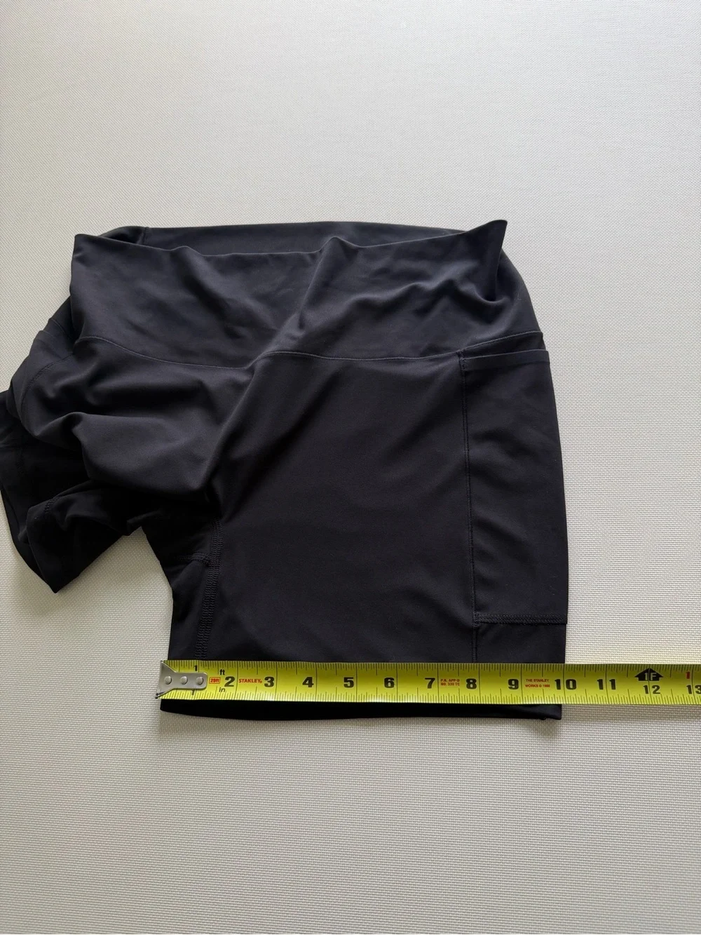 Uniqlo Black Women's High-Rise Bike Shorts